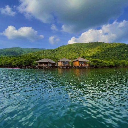 Floating Paradise Karimunjawa Dış mekan fotoğraf